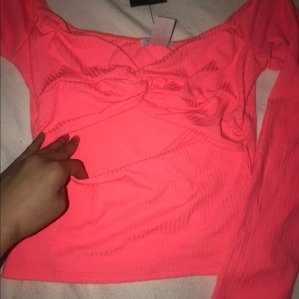 Brand New (L)- Fashion Nova Pink Top - Picture 5 of 6